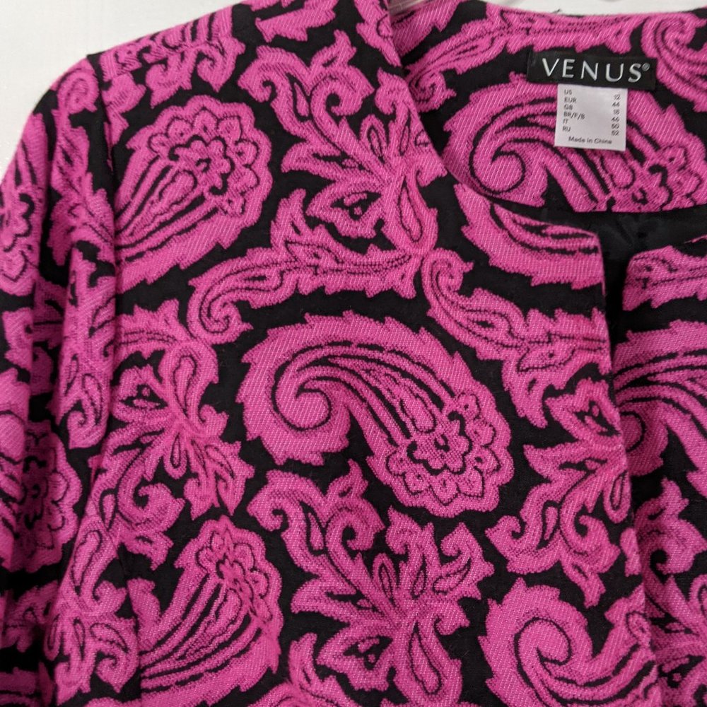 Venus Ruffle Back Blazer